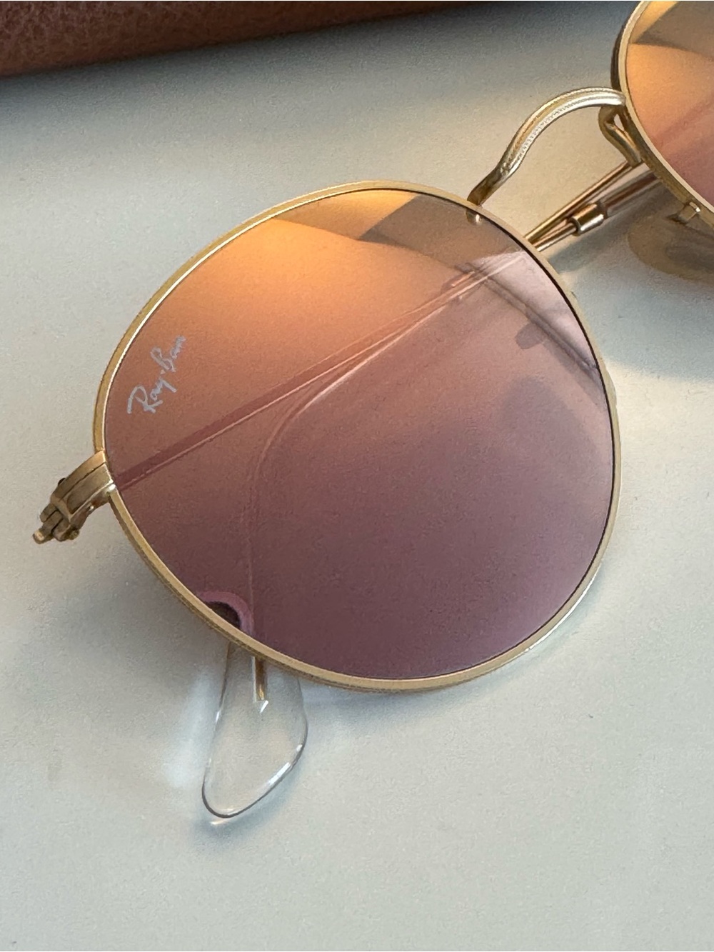 Ray-Ban Round Metal Sunglasses in Pink / Gold - Picture 3 of 5